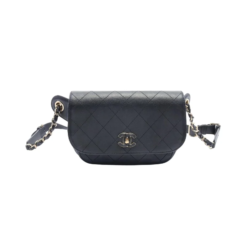 Chanel Matelassé  Leather Shoulder Bag (Pre-Owned)